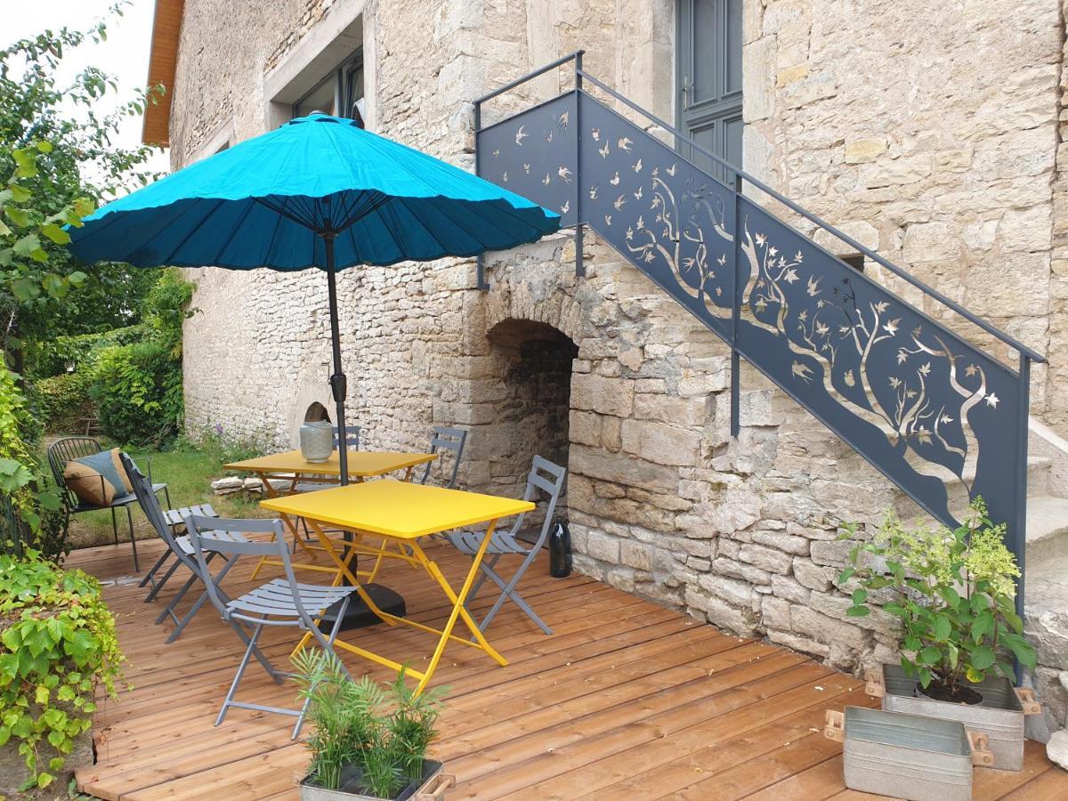 Ecrin De Nature En Bord De Riviere Cenans Exterior foto